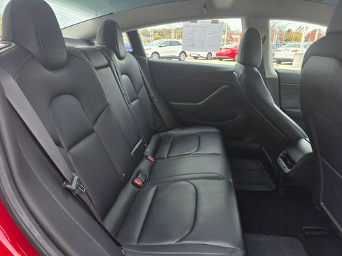 Used 2018 Tesla Model 3 Long Range image 6