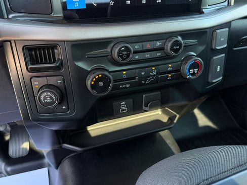Used 2025 Ford F150 XL w/ Equipment Group 103A High AWD/4WD image 23