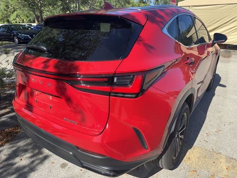 Used 2025 Lexus NX 250 FWD w/ Towing Package (2000 Lbs) image 6