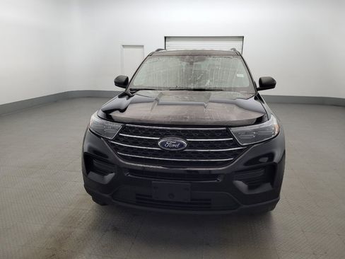 Used 2022 Ford Explorer XLT AWD/4WD image 15