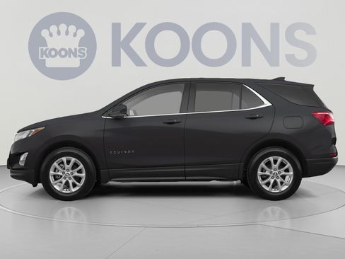 Used 2018 Chevrolet Equinox LT w/ Sun & Infotainment Package AWD/4WD image 2