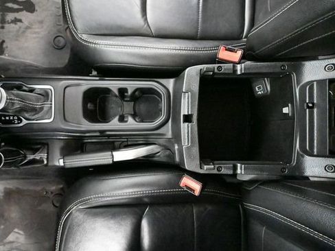 Used 2020 Jeep Wrangler Unlimited Sahara w/ Dual Top Group image 37