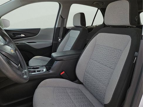 Used 2022 Chevrolet Equinox LT image 14