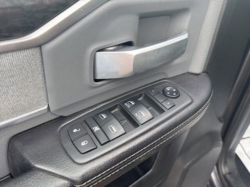 Used 2019 RAM 2500 Big Horn image 10