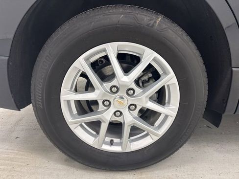 Used 2023 Chevrolet Equinox LT AWD/4WD image 33