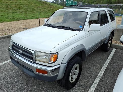 Used 1998 Toyota 4Runner Limited AWD/4WD image 2