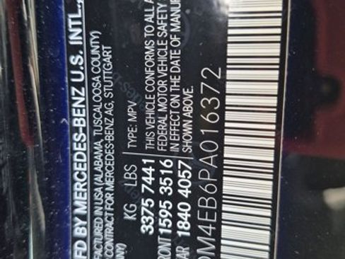 Used 2023 Mercedes-Benz EQS 580 4MATIC SUV image 15