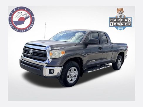 Used 2014 Toyota Tundra SR5 w/ SR5 Upgrade Package RWD image 1