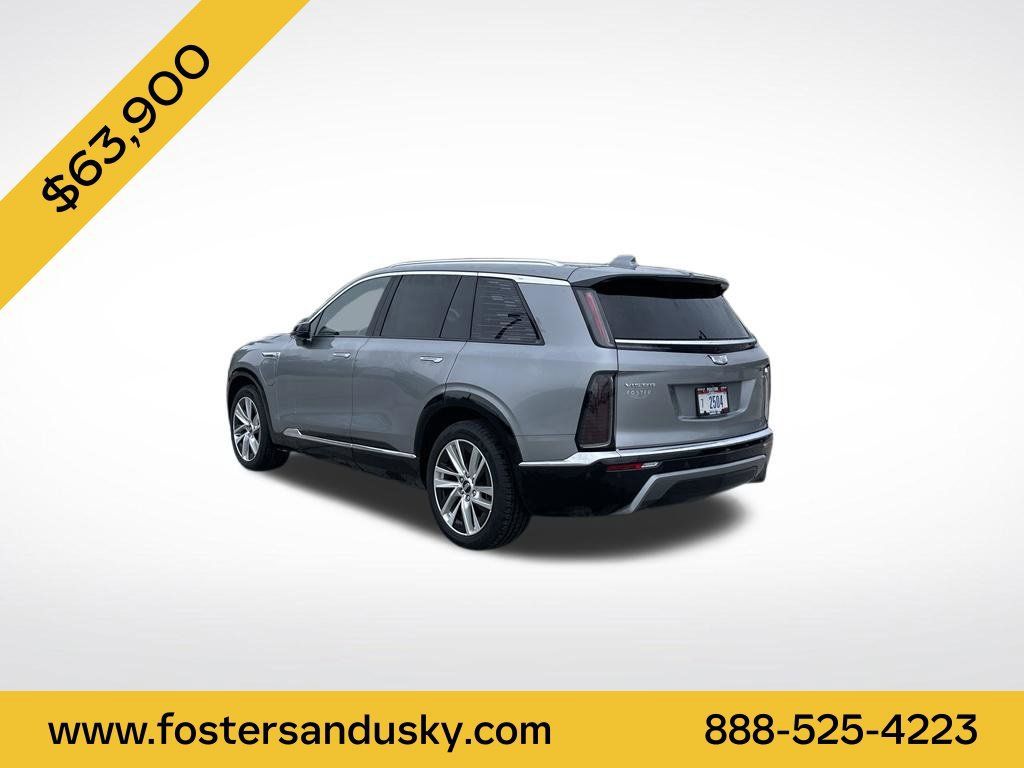 Used 2026 Cadillac Vistiq Luxury AWD/4WD image 3