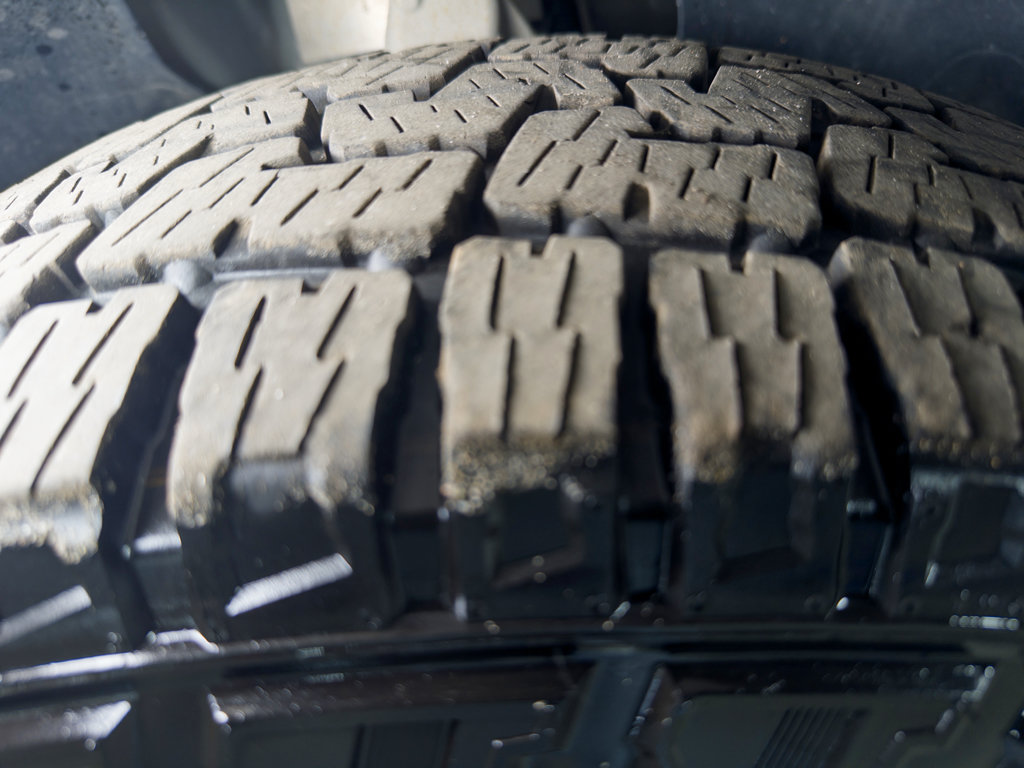 Used 2023 Rivian R1S Adventure Quad AWD/4WD image 37