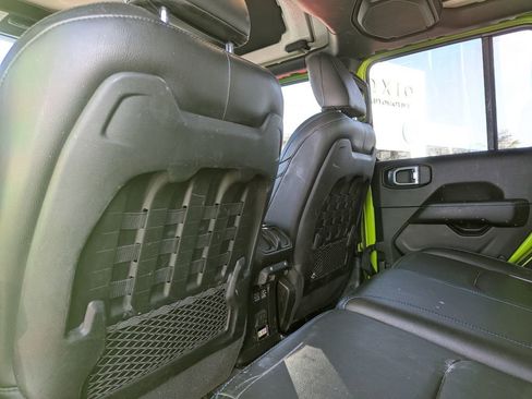 Used 2021 Jeep Wrangler Unlimited Rubicon 4xe w/ Cold Weather Group image 30