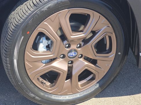 New 2025 Subaru Ascent Bronze Edition image 15