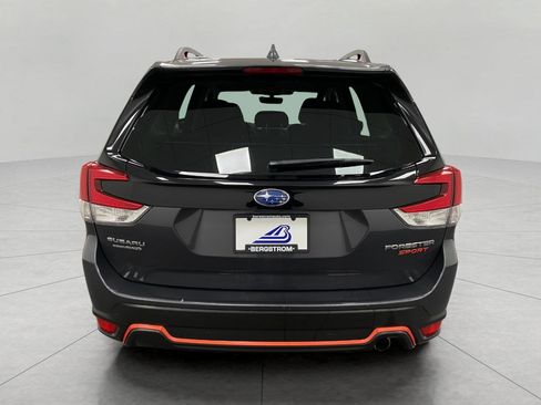 Used 2023 Subaru Forester Sport image 5