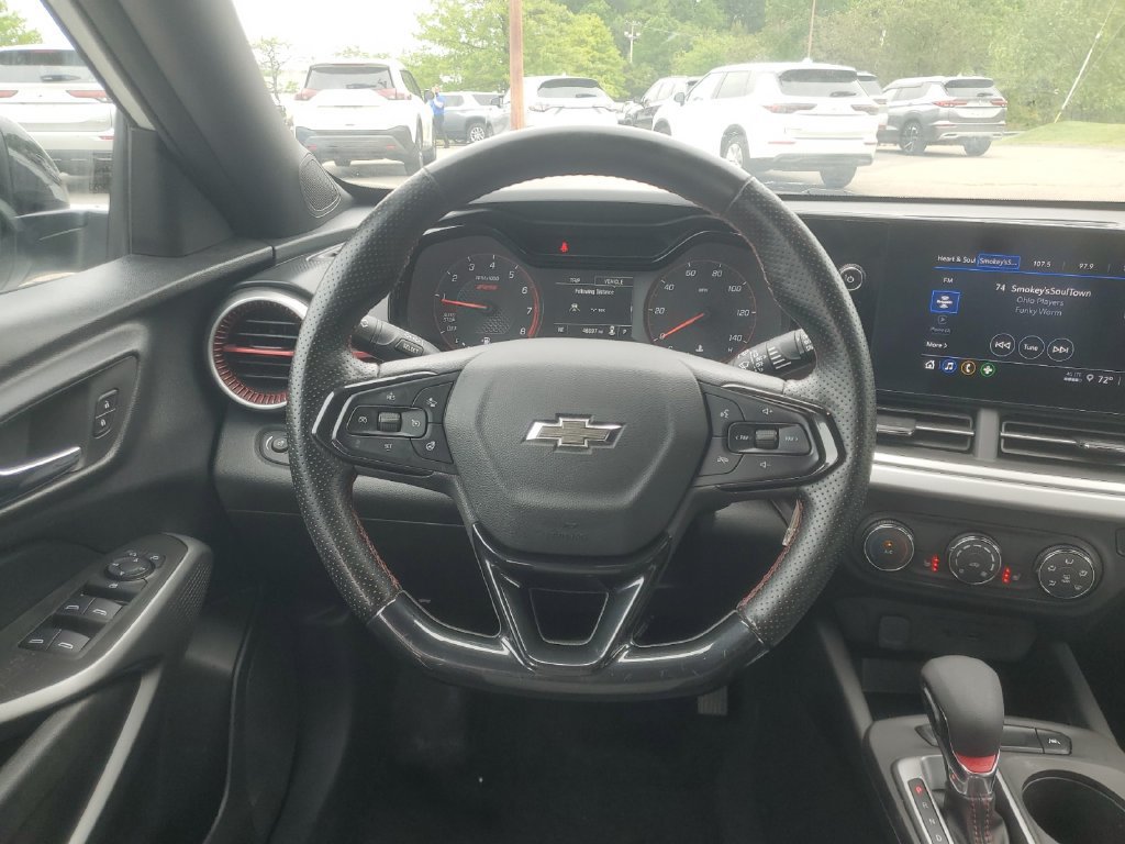 Used 2024 Chevrolet Trax RS w/ Driver Confidence Package FWD image 15