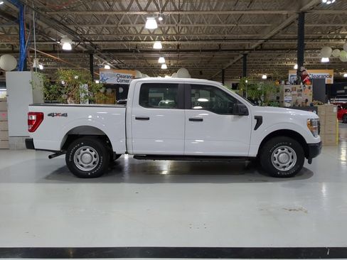 Used 2021 Ford F150 XL w/ Trailer Tow Package image 6