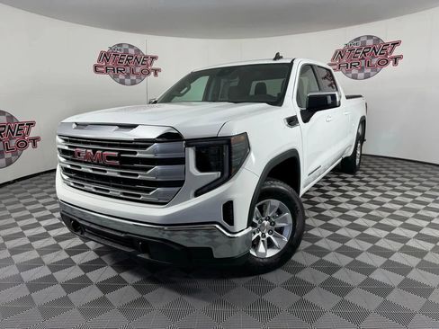 Used 2023 GMC Sierra 1500 SLE image 1