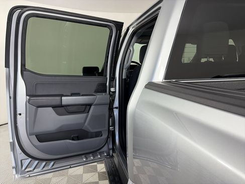 Certified 2025 Ford F150 Lightning XLT AWD/4WD image 12