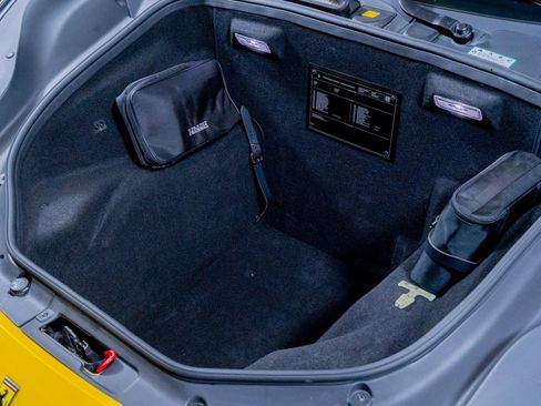 Used 2017 Ferrari 488 Spider RWD image 51