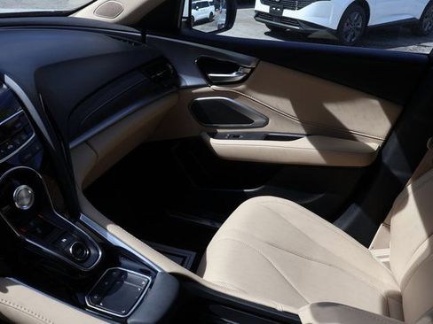 Used 2024 Acura RDX SH-AWD image 27