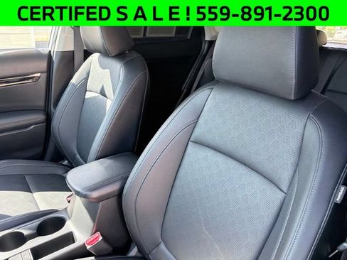 Certified 2021 Kia Seltos SX w/ SX Sunroof Package AWD/4WD image 11