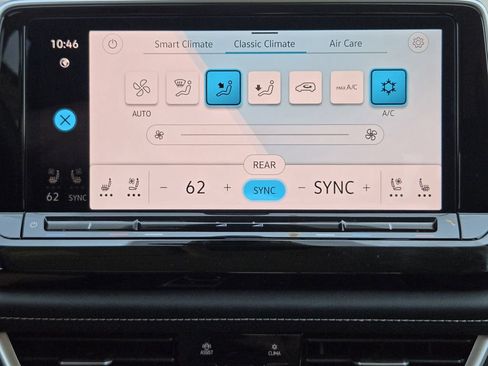 New 2026 Volkswagen Atlas SE FWD image 18