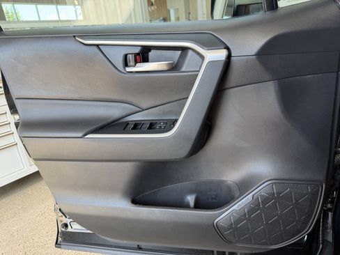 Used 2024 Toyota RAV4 SE AWD/4WD image 27