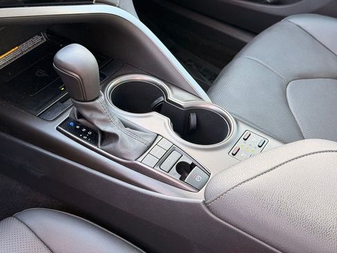 Certified 2021 Toyota Camry XSE w/ Navigation Package FWD image 21