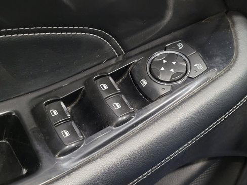 Used 2019 Ford Edge Titanium AWD/4WD image 27