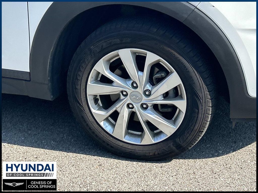 Used 2020 Hyundai Tucson Value AWD/4WD image 9