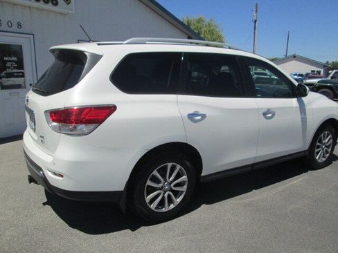 Used 2015 Nissan Pathfinder SV FWD image 6