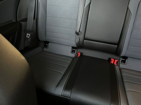 Used 2025 Volkswagen Jetta SE image 40