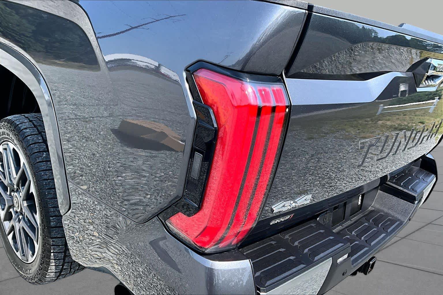 Used 2024 Toyota Tundra Limited AWD/4WD image 56