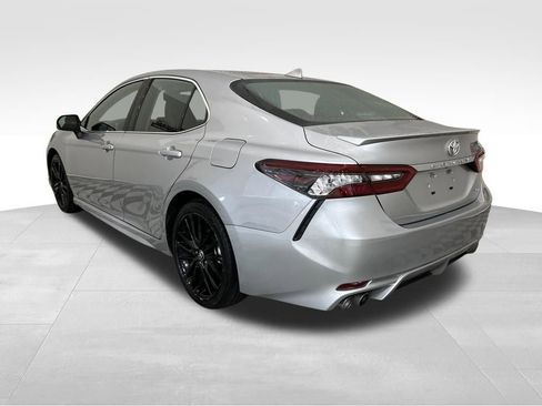 Used 2024 Toyota Camry XSE image 3