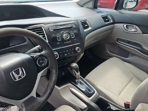 Used 2013 Honda Civic LX image 5