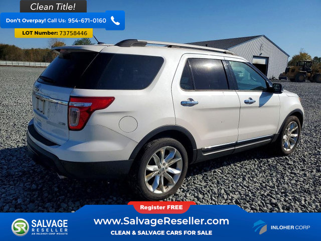 Used 2015 Ford Explorer XLT w/ Equipment Group 202A AWD/4WD image 4