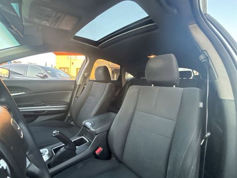 Used 2013 Honda Crosstour EX image 13