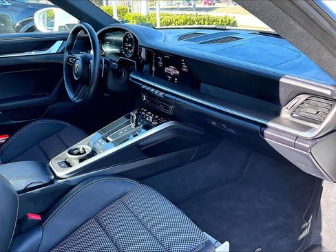 Used 2020 Porsche 911 Carrera S RWD image 19