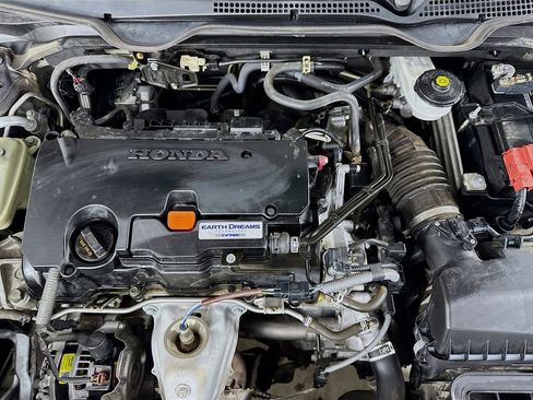 Used 2020 Honda Civic Sport image 36
