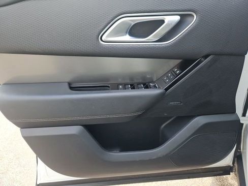 Used 2021 Land Rover Range Rover Velar S image 15