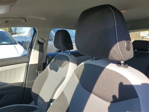 Certified 2023 Volkswagen Taos S image 31