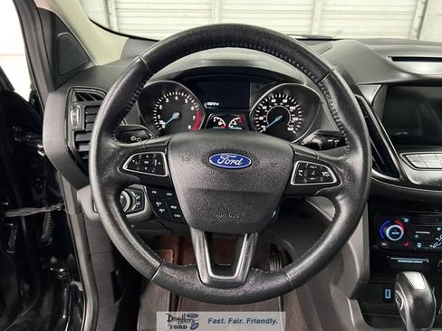 Used 2018 Ford Escape SEL image 39