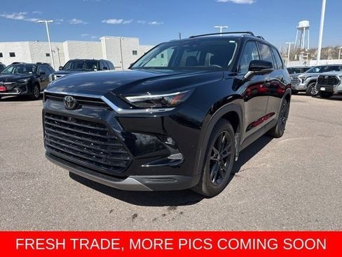 Used 2024 Toyota Grand Highlander Platinum image 1