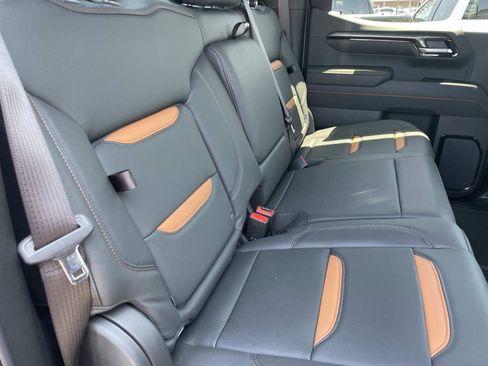 New 2026 GMC Sierra 1500 AT4 w/ AT4 Premium Package AWD/4WD image 26
