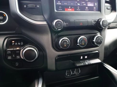 Used 2022 RAM 1500 Lone Star AWD/4WD image 12