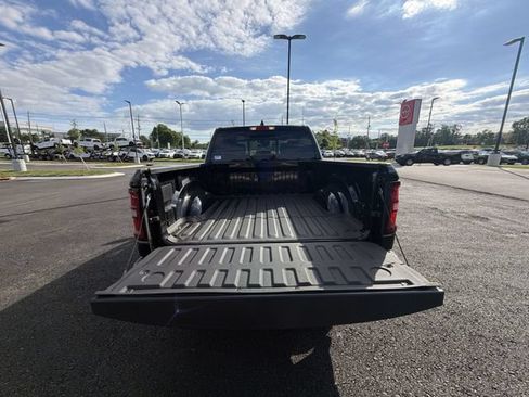 Used 2025 RAM 1500 Tradesman w/ Night Edition AWD/4WD image 22