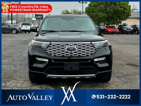 Used 2021 Ford Explorer Limited w/ Hybrid Equipment Group 310A AWD/4WD image 3