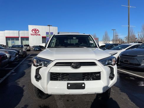 Used 2023 Toyota 4Runner SR5 image 2