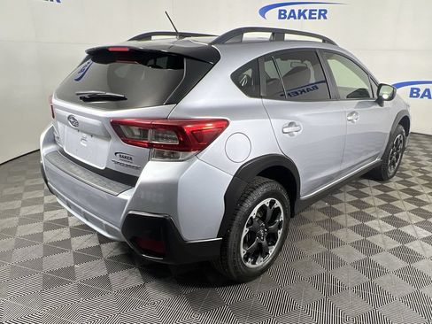 Used 2022 Subaru Crosstrek 2.0i AWD/4WD image 8