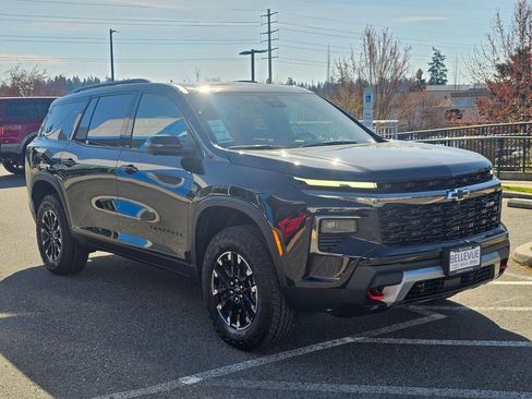 New 2026 Chevrolet Traverse Z71 image 7