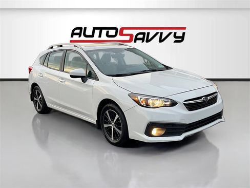 Used 2023 Subaru Impreza Premium image 1
